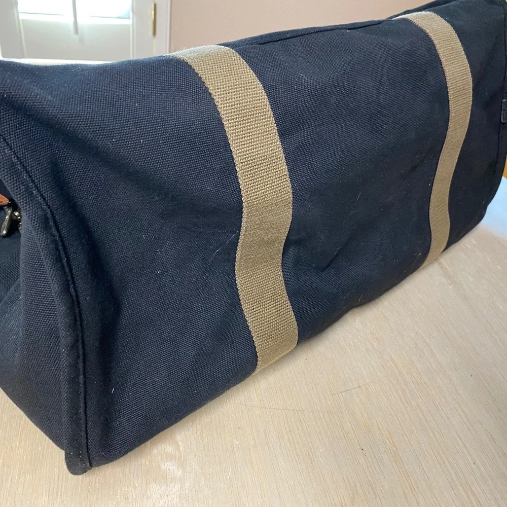 DAKOTA TUMI Black Canvas Leather Duffle Bag  Style 3270D  Black 21